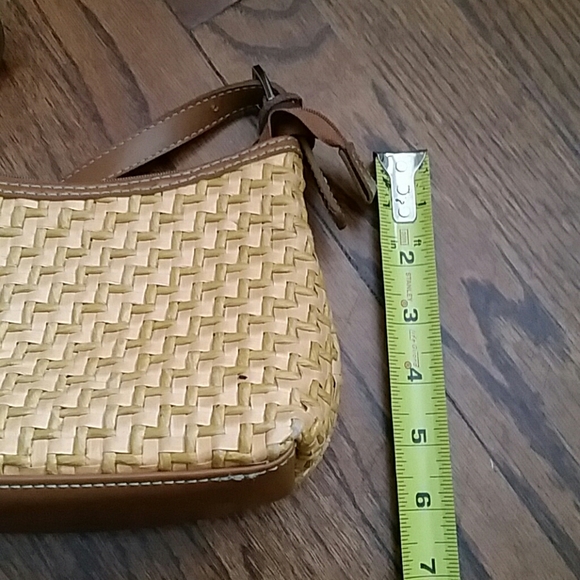 Woven Handbag - Picture 8 of 8